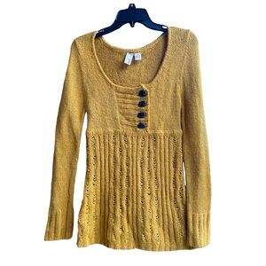 BKE Acrylic Gold Long Sleeve Sweater Size Medium